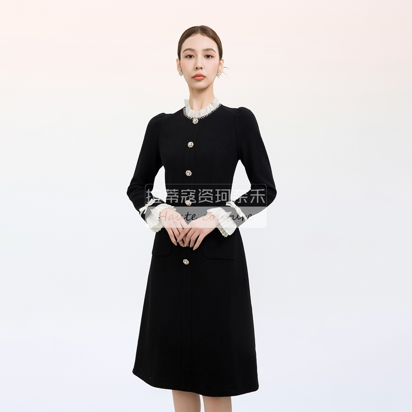 绵羊毛laDiKoZi/拉蒂寇资通勤修身显瘦长裙25秋冬款泡泡袖连衣裙