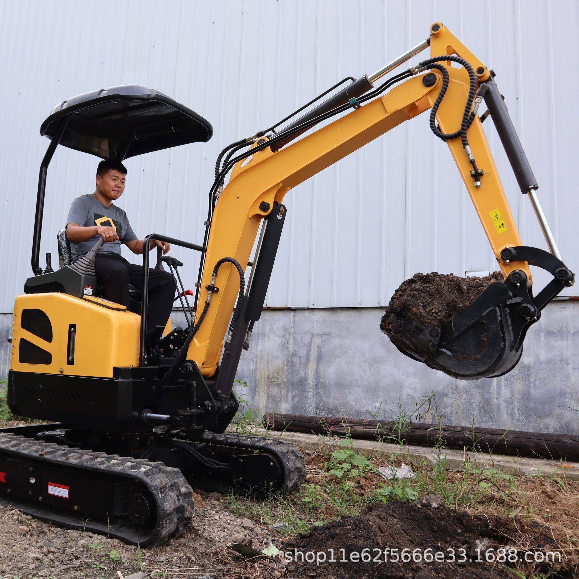 小型挖机挖土 农家用果园1吨多功342能微型挖掘机 工用程破碎小挖