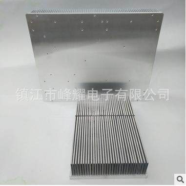 高密齿 插片式型材散热器! LED路灯 汽车 控制器大型设备使用！
