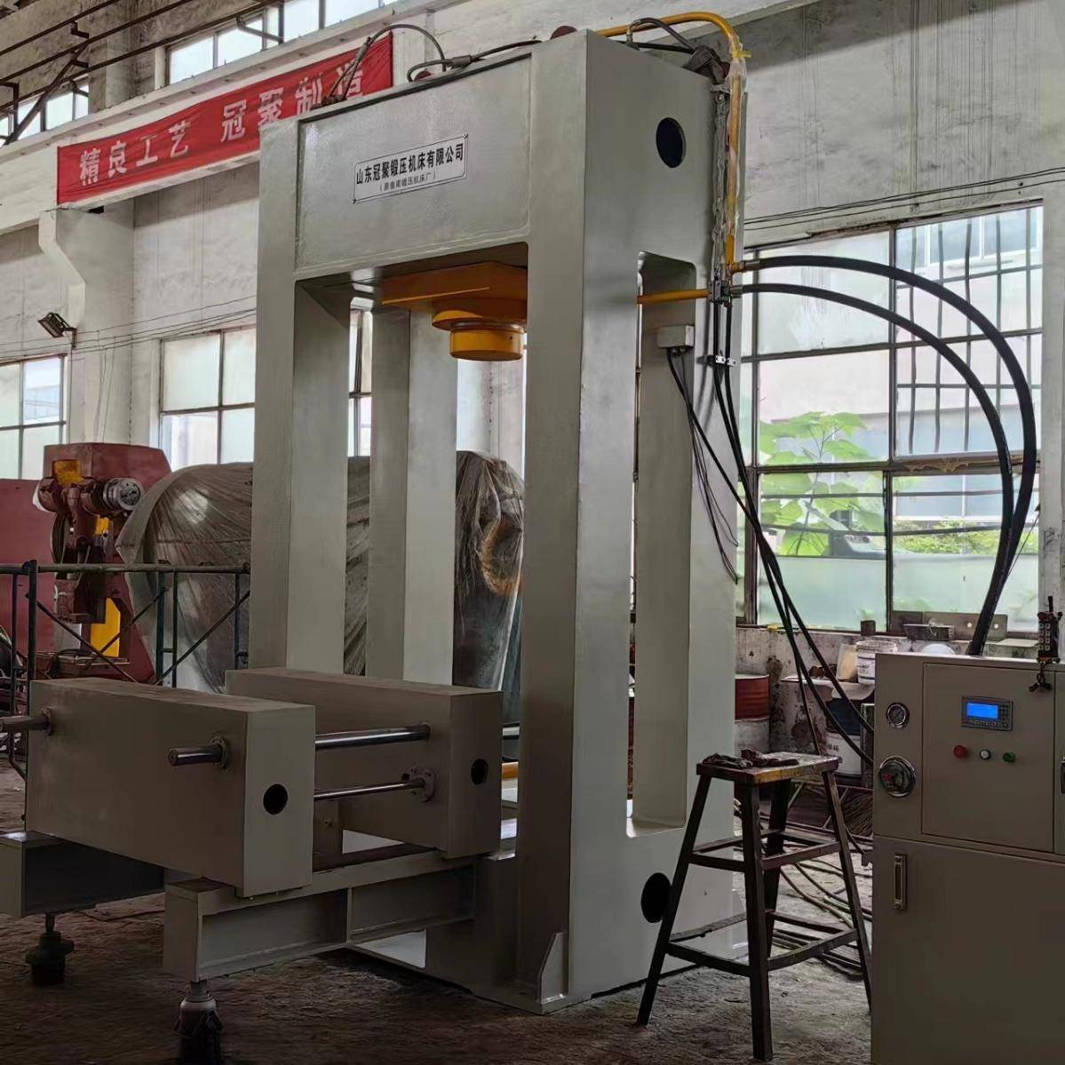 龙门移动式液压机框架 油压机 可定制铸造机离心