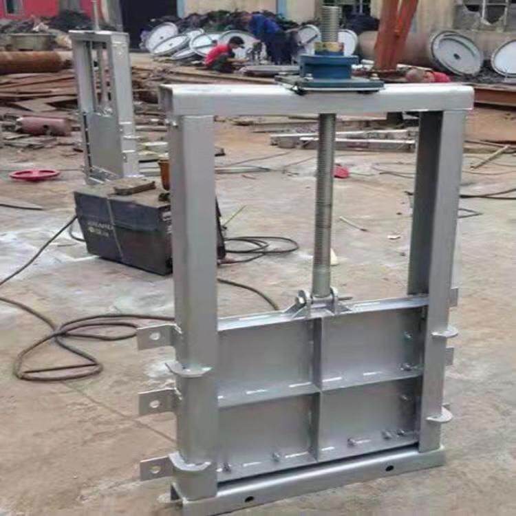 手动机闸一体钢制闸门 外形尺寸770*1500mm 配置QL20KN螺杆启闭机