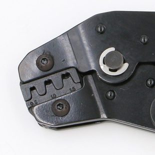 .82. 压线钳插簧6 线端子8.冷压端子 4端子钳绝缘式 3耳棘轮插簧