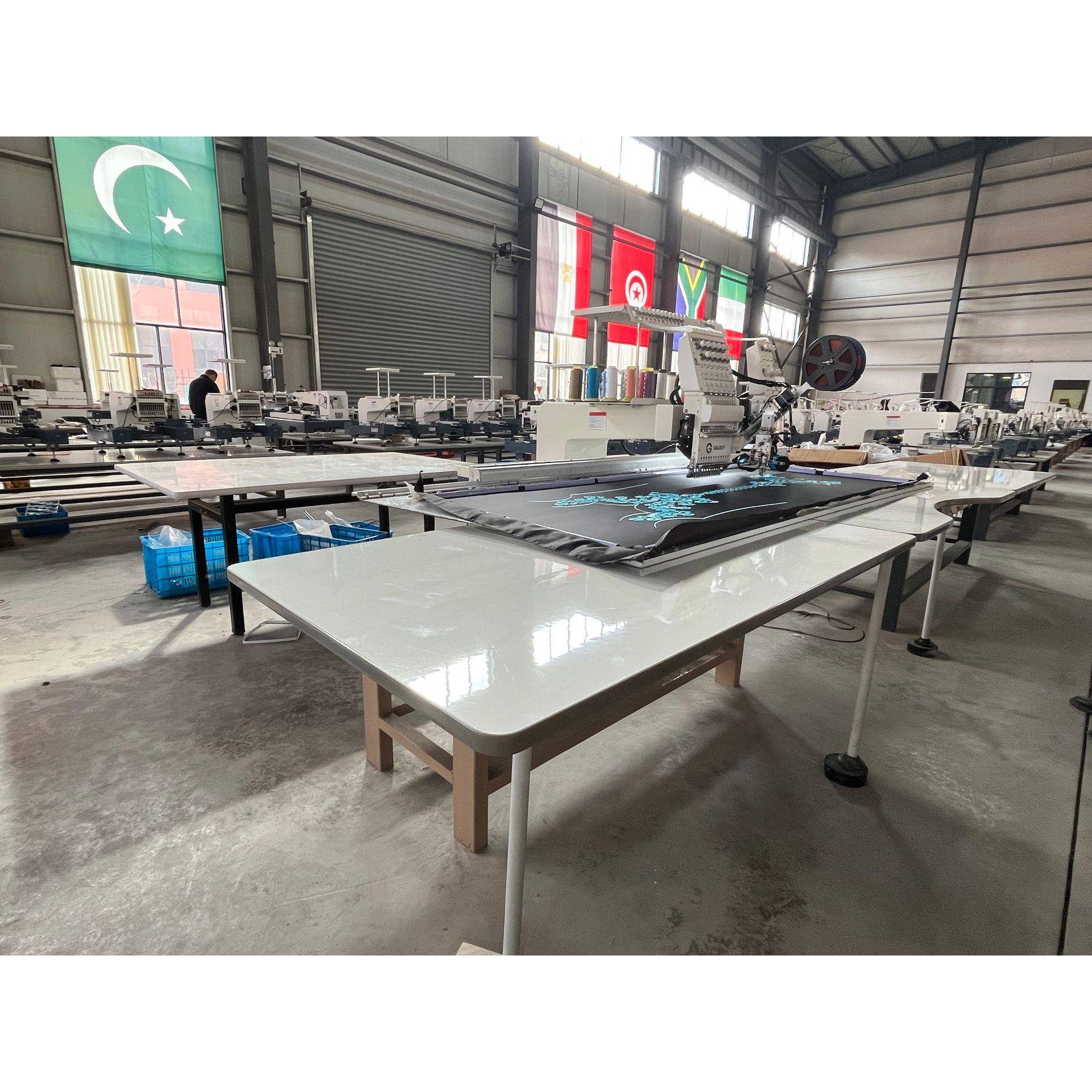 银全自平动电绣花机混合绣绳绣绣盘脑带绣GX1201+1机器商河用刺绣