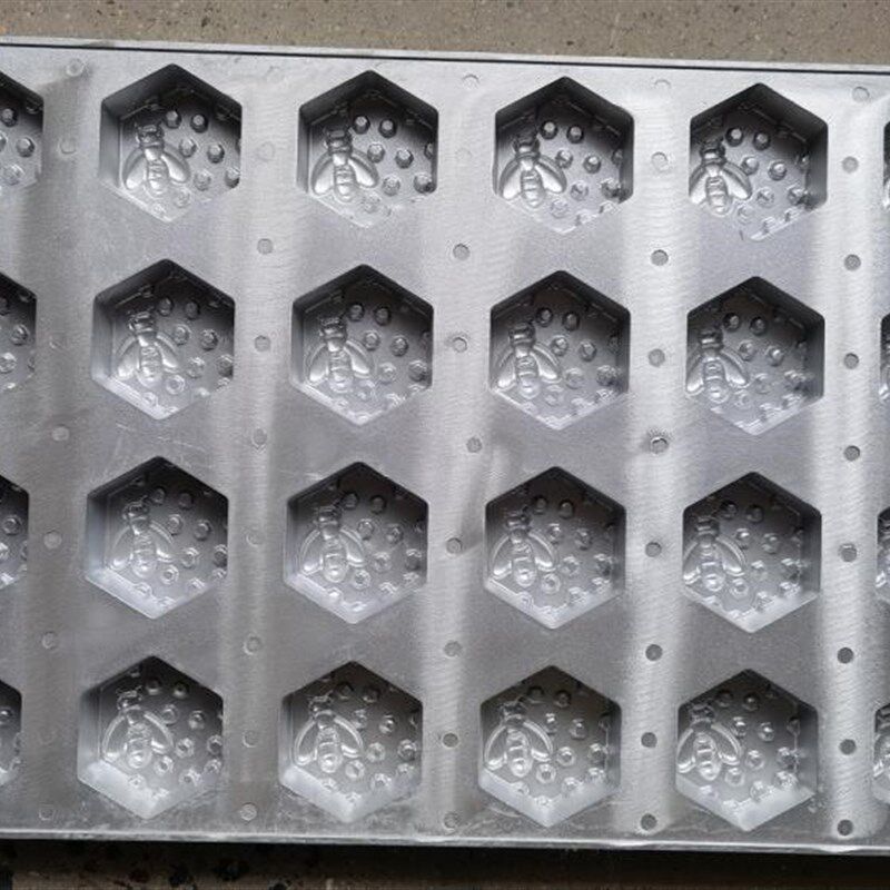 铝盘鸡蛋仔蜂巢十二生肖爱心脆皮沾鸡模具烤箱烤盘烘焙商用