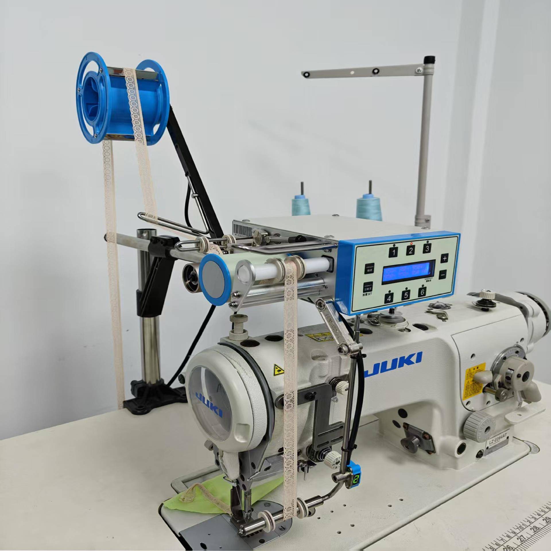 叁彩电脑送带机6段送带器缝纫机装置松紧带松布机辅助设备全自动