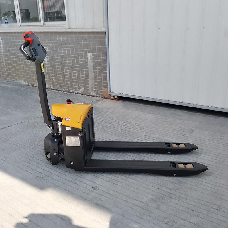 欧能2吨全电动搬运车工厂仓库地牛1.5吨叉车工地装卸车铲车