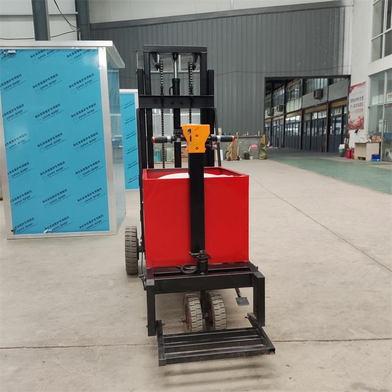 全电动站驾式车小型250/50公斤电动随车叉车 0全电动叉堆PGO高车