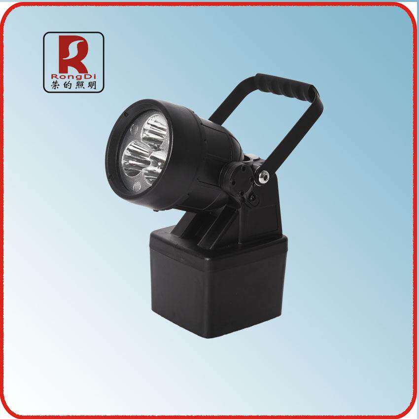 轻便式多功能强光灯 BR7100B