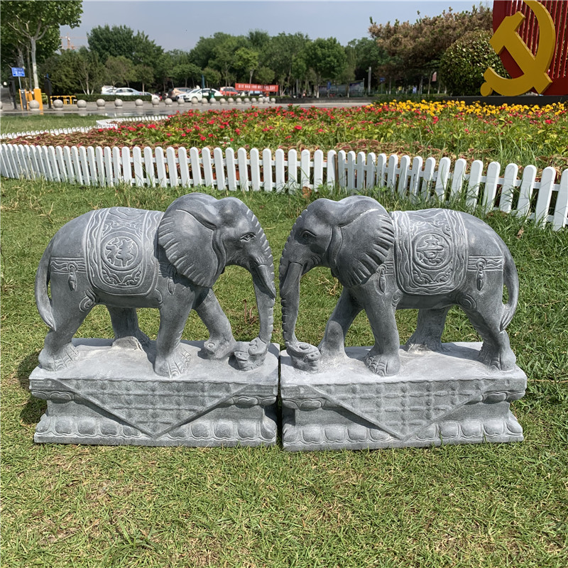 石雕大象摆件一对石材雕刻庭院别墅门口圆雕招财吸水象天然青石象
