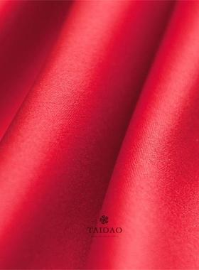 台岛新款贡缎厚缎婚纱沙发窗帘加厚丝绸缎红色布服装布料面料佛布