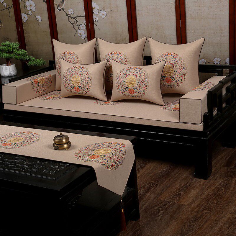 定制红木沙发坐垫刺绣防滑新实木家具垫子加厚沙发垫
