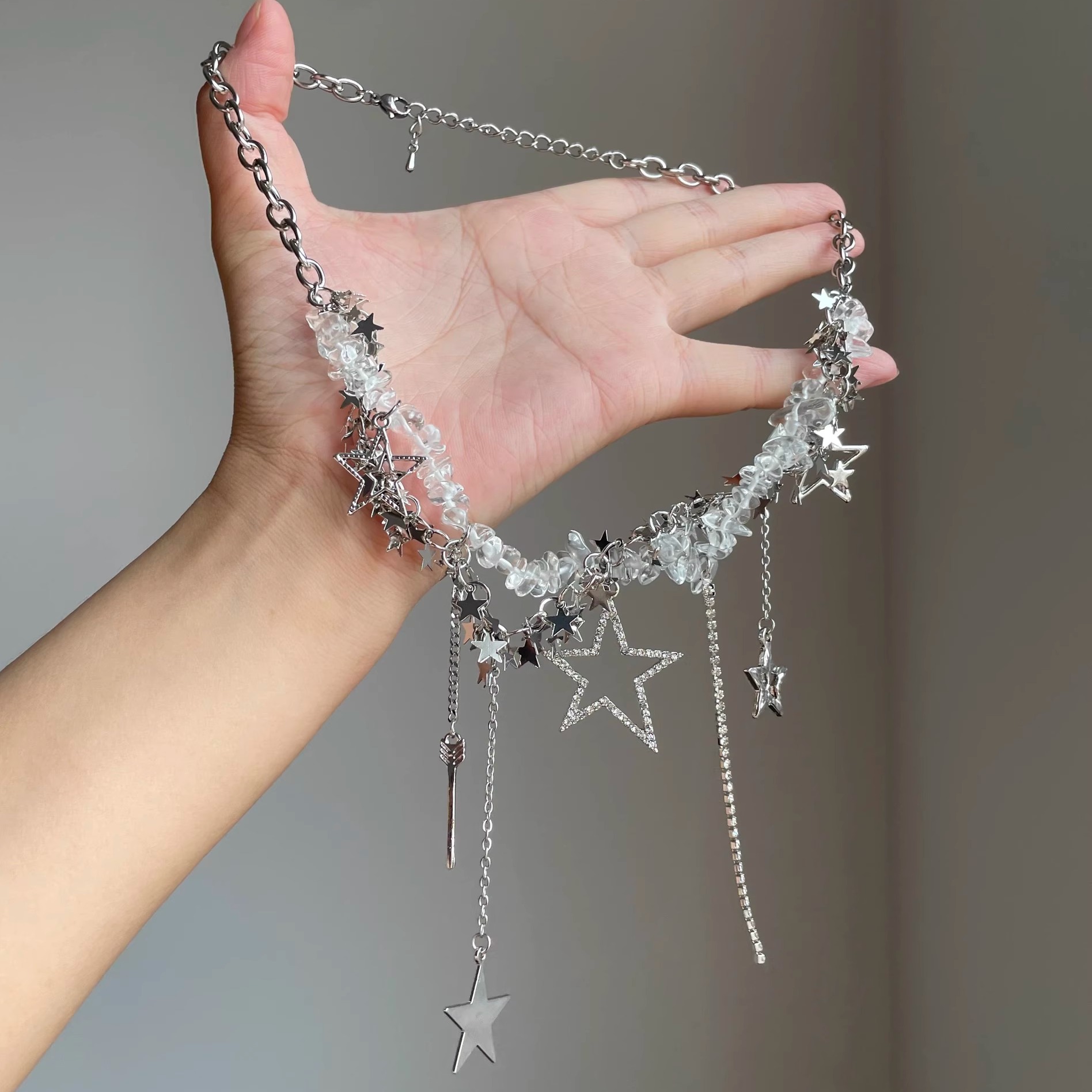 y2k辣妹透明碎石星星亮片流苏项链轻奢小众设计锁骨链choker颈链