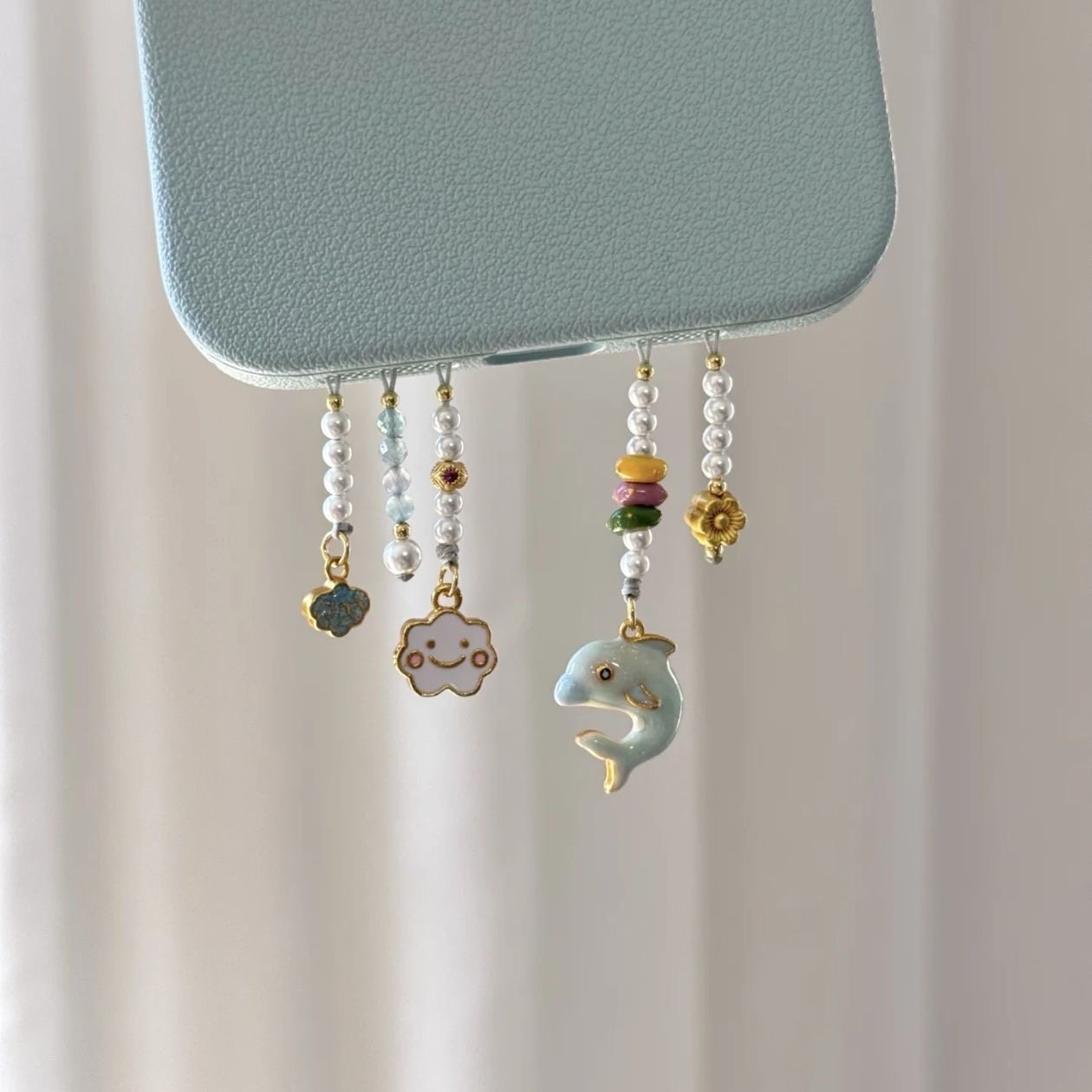 「浪漫回响」国风串珠海豚挂件手机链多孔手机壳配饰包挂件送女友