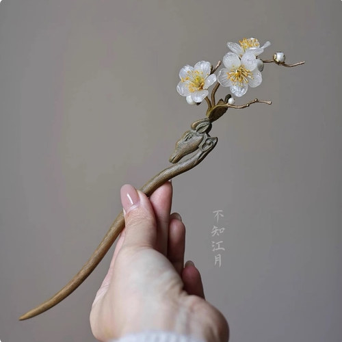 梅花鹿白梅花发簪新中式盘发