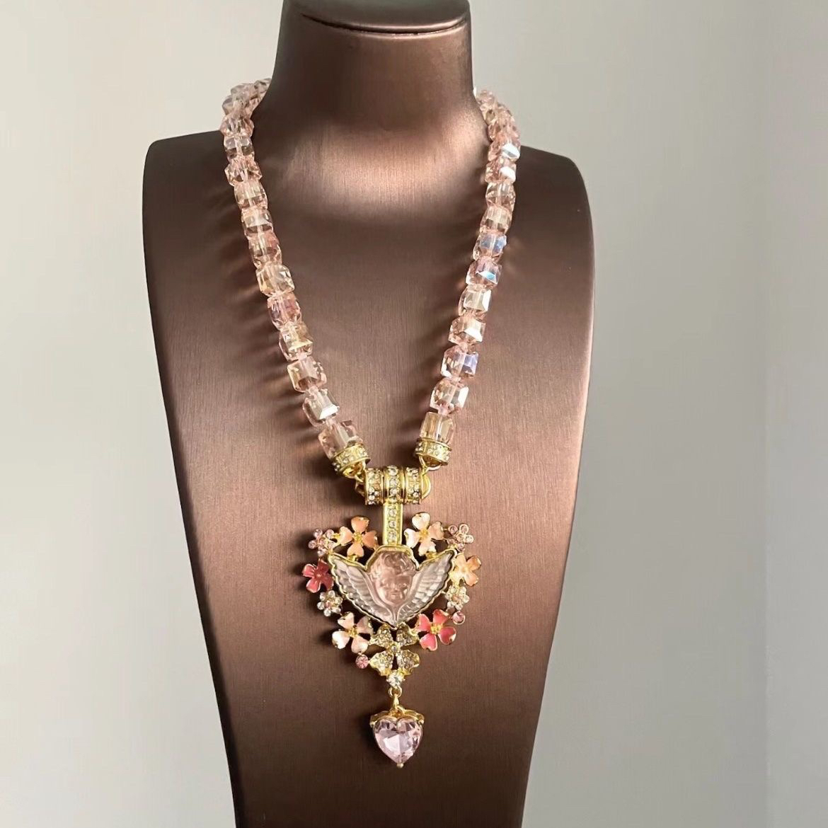 粉色串珠中古睡梦天使复古吊坠爱心毛衣珐琅气质vintage项链新款