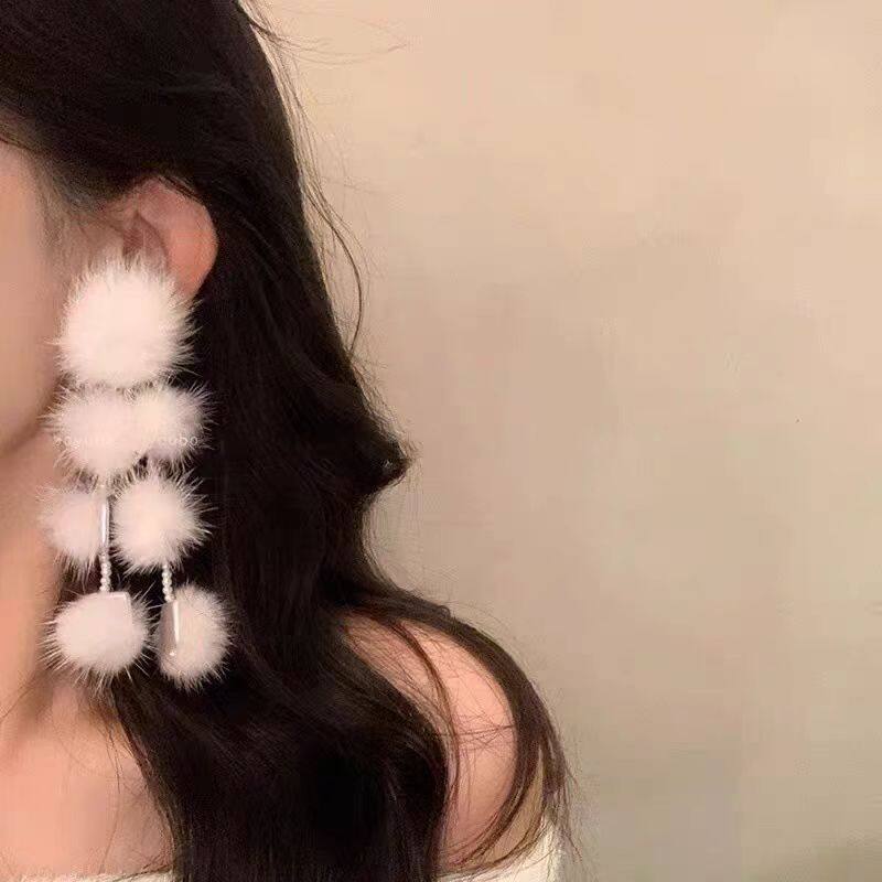 白色毛球流苏耳钉女超仙甜美公主耳环长款夸张少女轻奢高级感耳饰