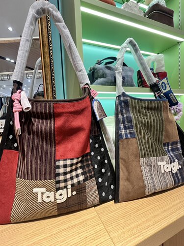 Tagi.休闲撞色灯芯绒单肩包牛仔拼接大容量复古通勤托特包斜挎包