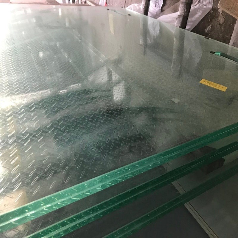 源厂直销防滑玻璃10mm 地板 地砖 可钢化 夹胶双层多层 楼梯走廊