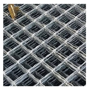 镀锌铁丝网围栏钢丝防护棱形美格网格网片焊接养殖隔离防盗狗笼子