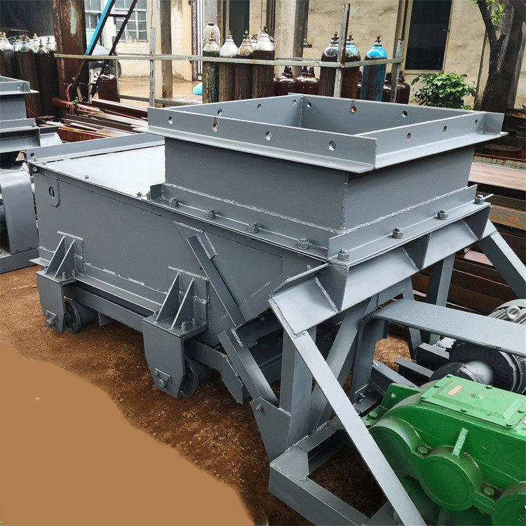 成德 码头散料转运机  K-3/4电磁振动给料机 煤矿给料机