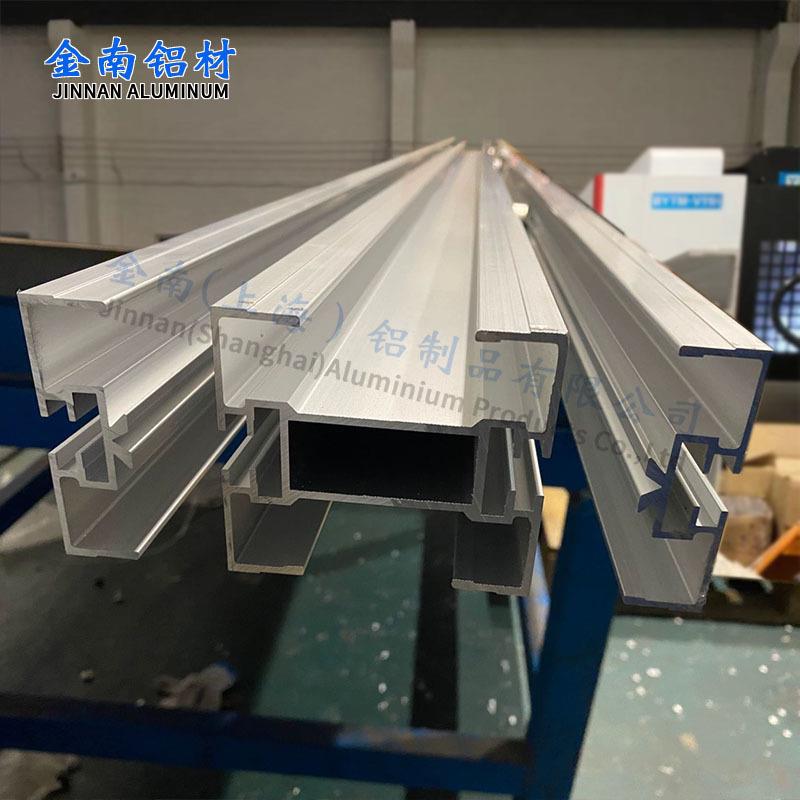 1送75柔性链板输送机铝材传型齿轨道182柔性链输送梁UAS形链机身