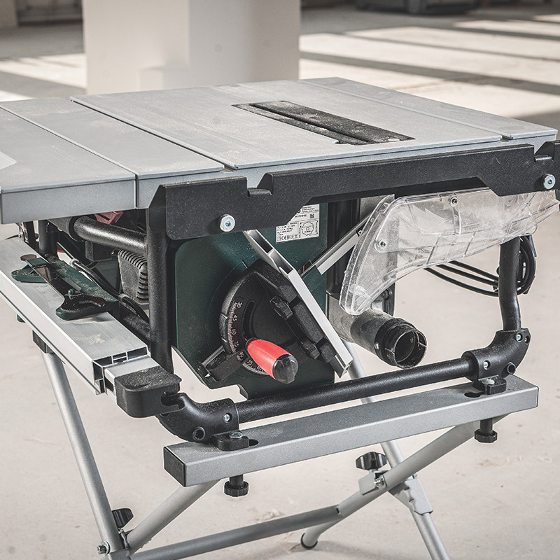 麦太保推台锯木工电动工具无尘台式精密圆锯