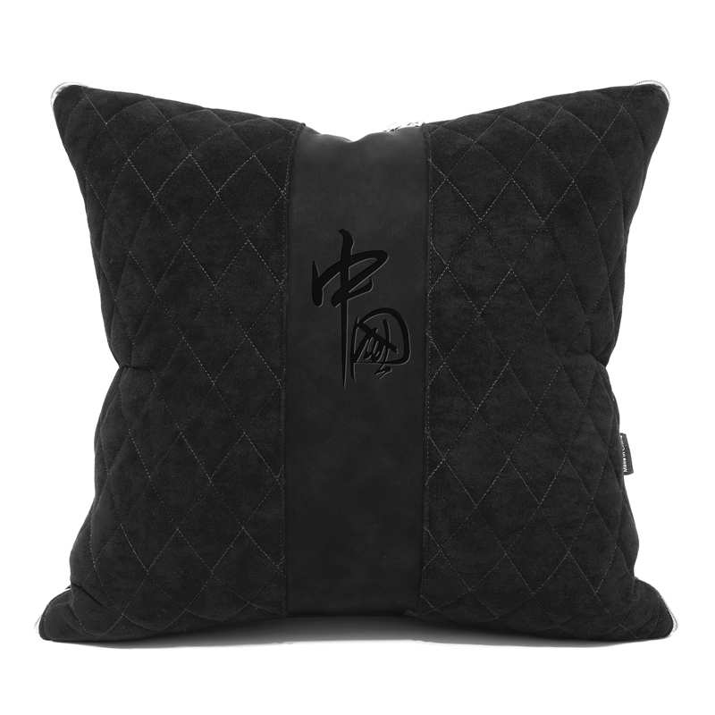 2023新款翻毛绒加皮品质版抱枕被子两用沙发办公室午睡汽车载客厅