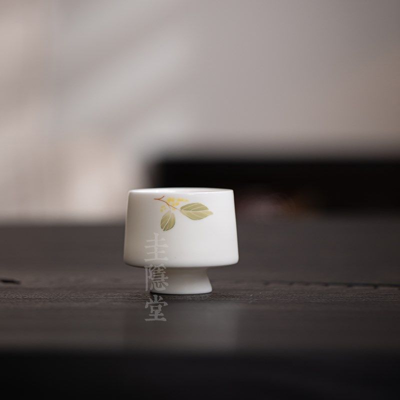 圭隐堂手绘桂釉下彩茶杯羊脂玉白瓷家用女士人杯品茗杯闻香杯,餐饮具,茶杯,淘宝优惠券,粉丝福利购,淘宝优惠卷