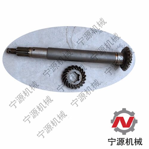 天齿轮驱行走变速箱齿轮驱输出轴间轴玉收割