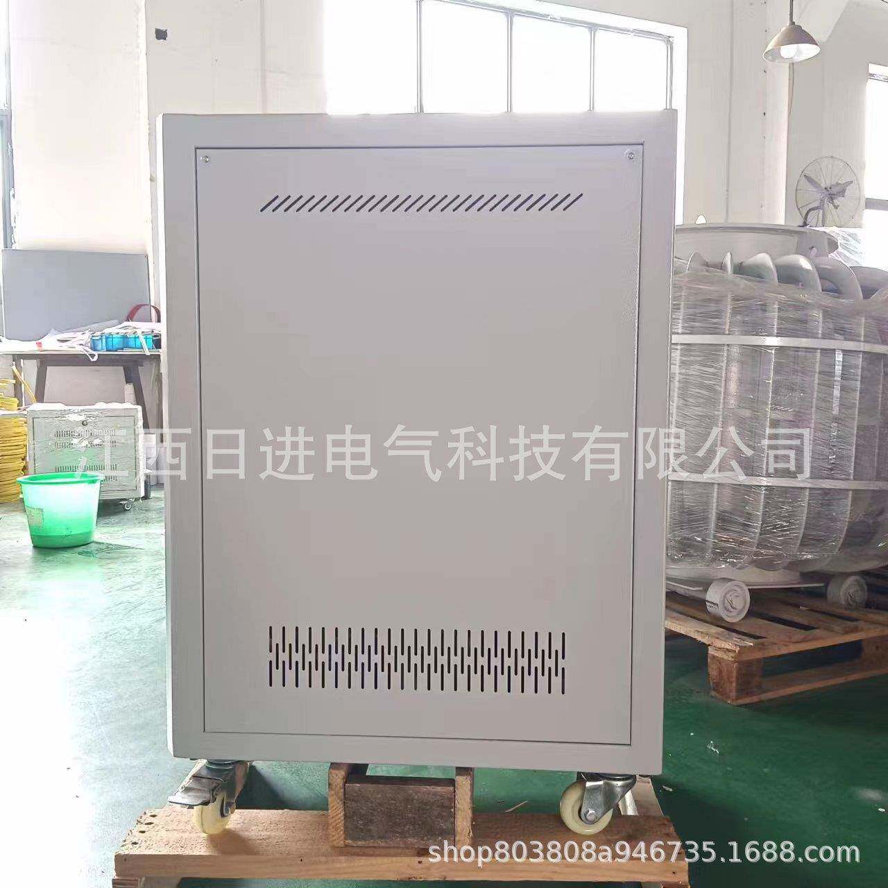 ZBW三相全自动交流补偿式电子无触点稳压器稳压电源