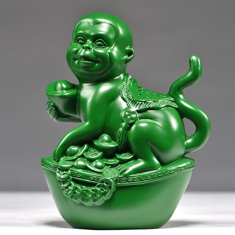 绿色木雕猴子摆件实木质雕刻生肖猴工艺品可爱家居客厅三合装饰品