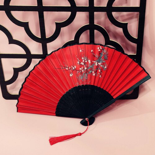 中古典扇子儿童舞蹈扇女扇古装折扇竹骨一笑扇合模特