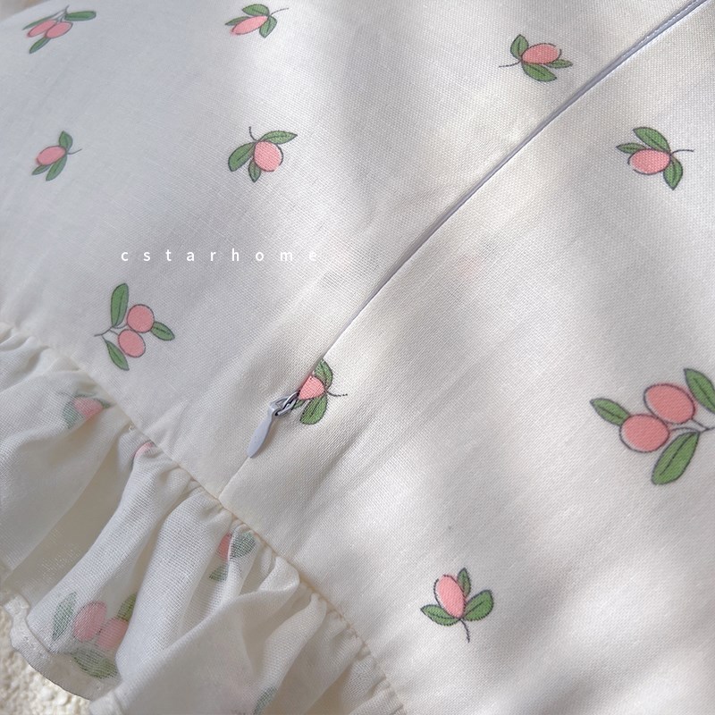 cho舒适~层纱小蜜桃碎花田园卧室抱枕靠垫方形含芯办公抱枕