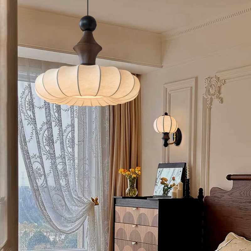 侘寂风中古卧室吊灯22新款氛围吊线灯高级感创意房间实木灯具