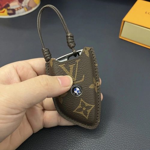 适用宝马钥匙套3系5系1系7系x1x2x3x4x5x6x7刀锋530壳320li钥匙包