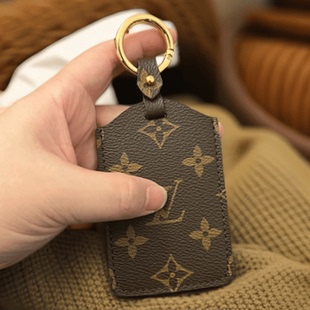 适用于卡片钥匙套比亚迪型格红旗hs5特斯拉问界m5蔚来es6极氪卡套