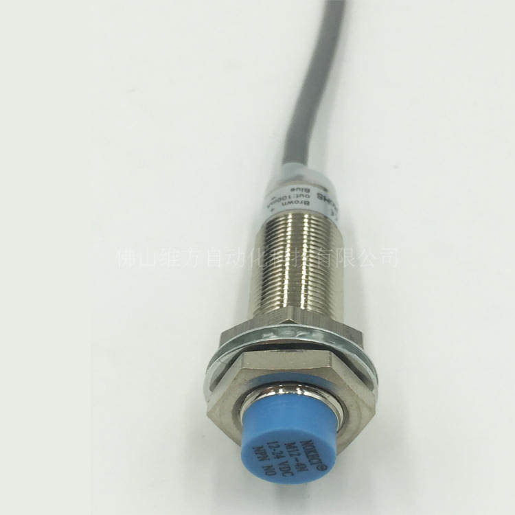 接近关三线N常直流2  M防水防油金属接近传感器