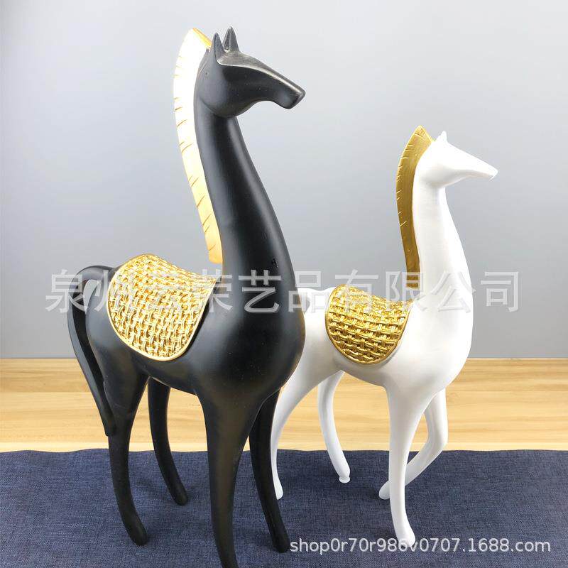 现代新中式树脂工艺品家居摆件陶瓷马动物电视柜书房桌台装饰品