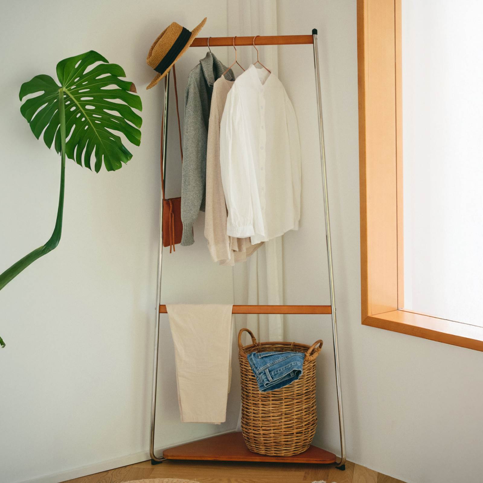 minimore|三角衣帽架|北欧简约日式卧室玄关家用金属落地挂衣架