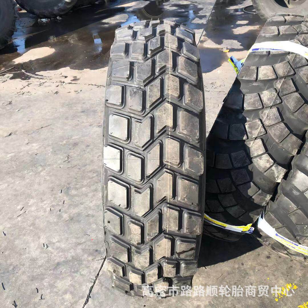 华鲁矿用宽体自卸车钢丝轮胎14.00R2414.00R25