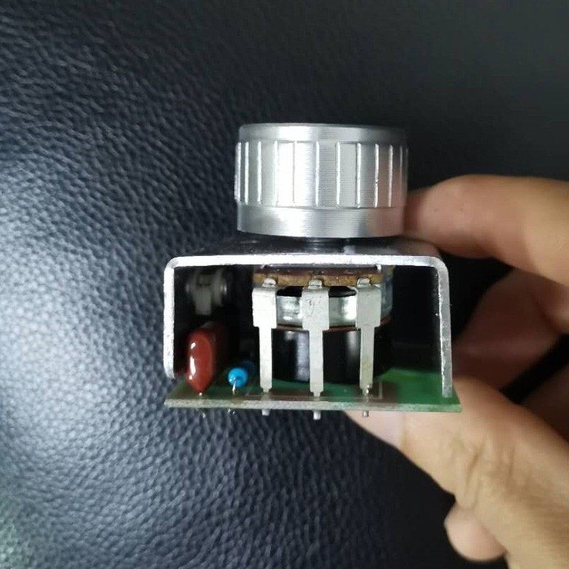 逸贤智琰满堂红居天下电烤火盆取暖器发热盘调温旋钮开关玻璃面板