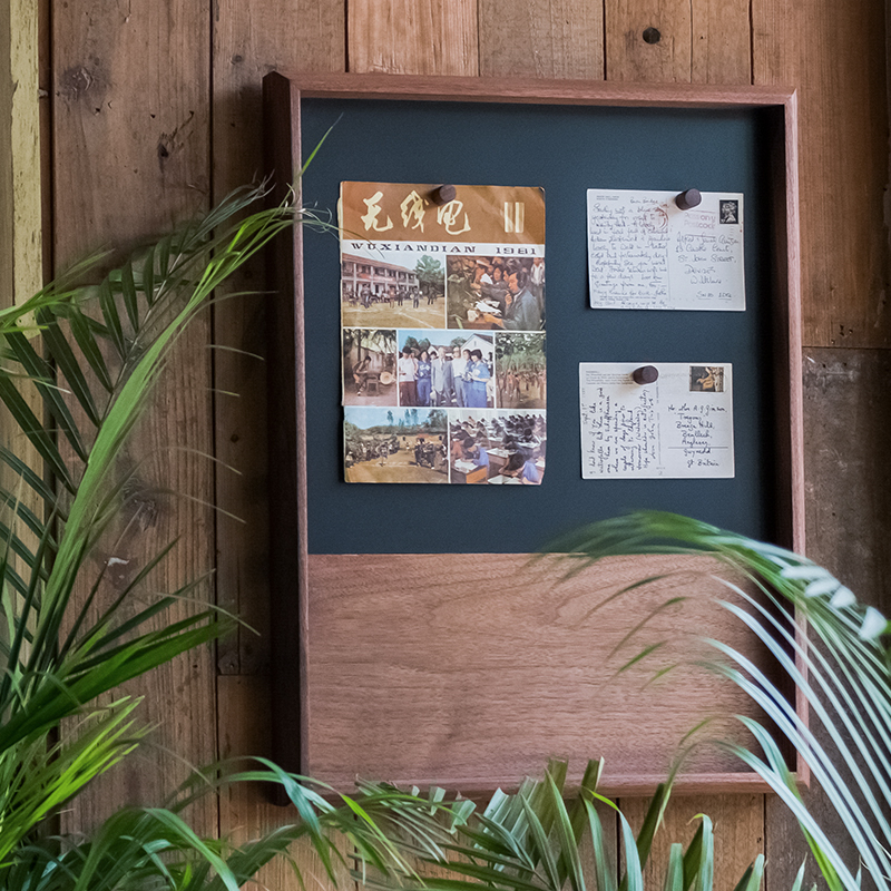 山隐造物家具黑胡桃实木照片板留言板玄关黑板电表遮挡相框