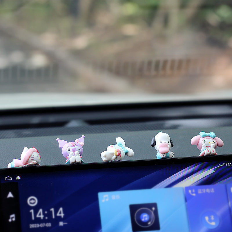 车载摆件车内饰品中控屏幕显示器装饰公仔玩偶汽车小摆件可爱个性
