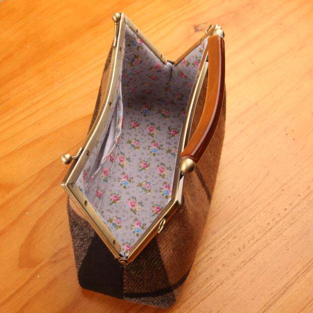 大格子羊毛呢 20.5云胶拎手diy手工制作口金包材料包免裁免熨热销