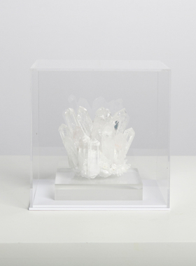 现代样板房水晶压克力罩盒子摆件设样品屋展示中心洽谈区茶几陈设