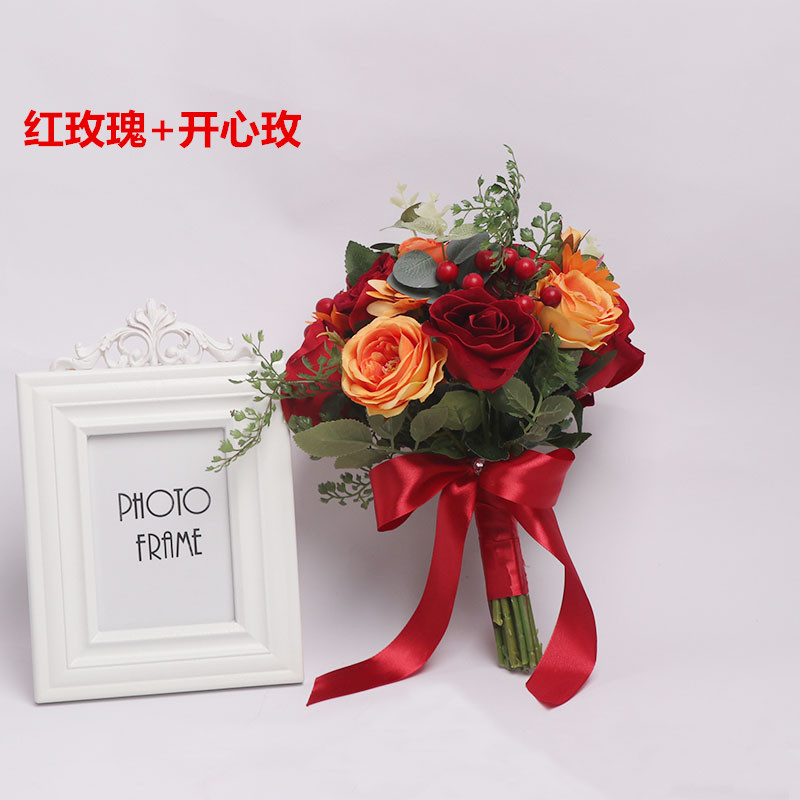 红色玫瑰手捧花新娘结婚森系花束伴娘仿真花人造花拍照道具领证捧