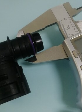 新能源快电池组散热器油管快汽车冷却水管q卡子