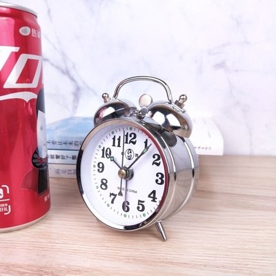 上海老式机械闹钟超大声音马蹄表上发条复古怀旧金属机芯创意闹钟