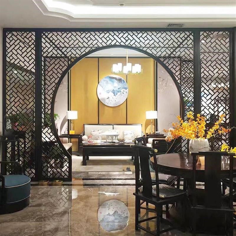 木雕月亮门玄关隔断屏风镂空花格中式客厅装修实木门窗月洞门定制