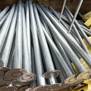 立柱通用标牌广角镜圆管爆闪灯固定立杆 预埋带底座镀锌钢管杆子